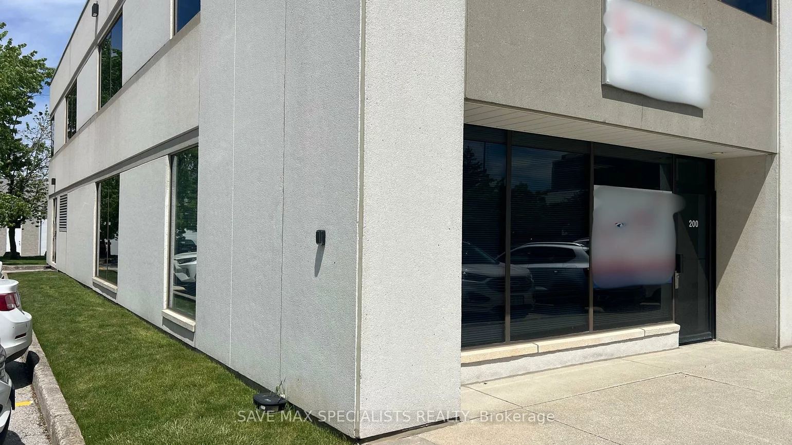 2595, Skymark, Airport Corporate, Mississauga