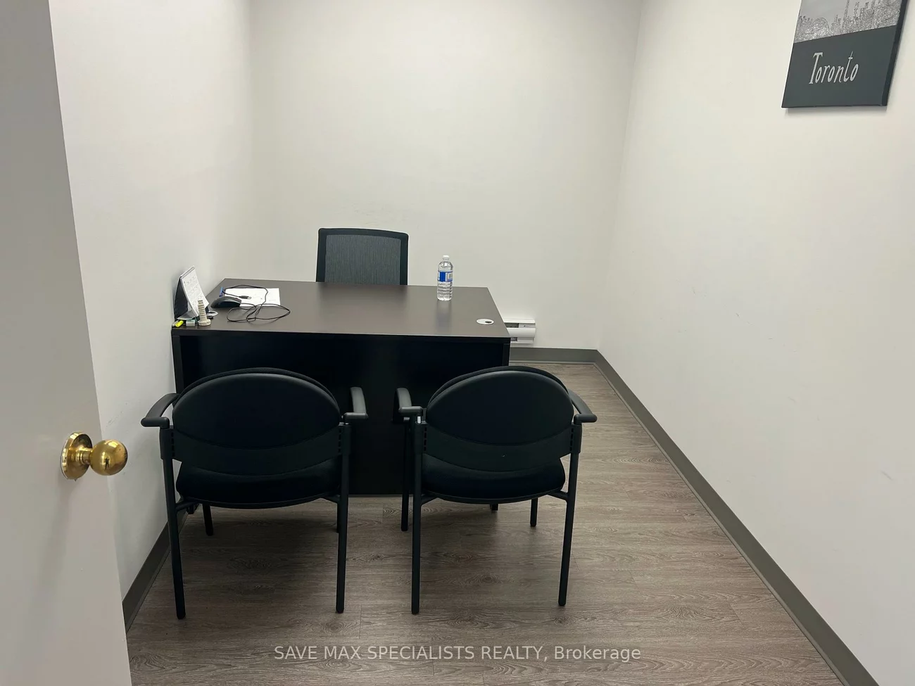 2595, Skymark, Airport Corporate, Mississauga