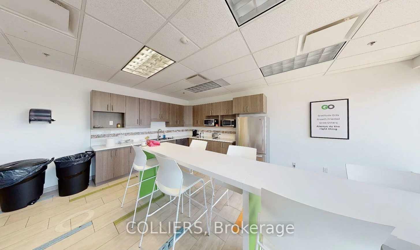 2355, Skymark, Airport Corporate, Mississauga