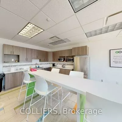 2355, Skymark, Airport Corporate, Mississauga