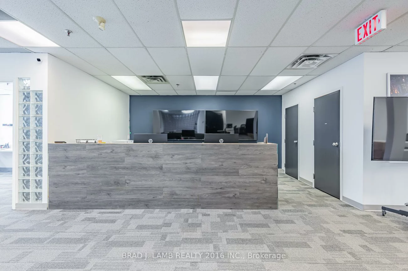 2600, Skymark, Airport Corporate, Mississauga