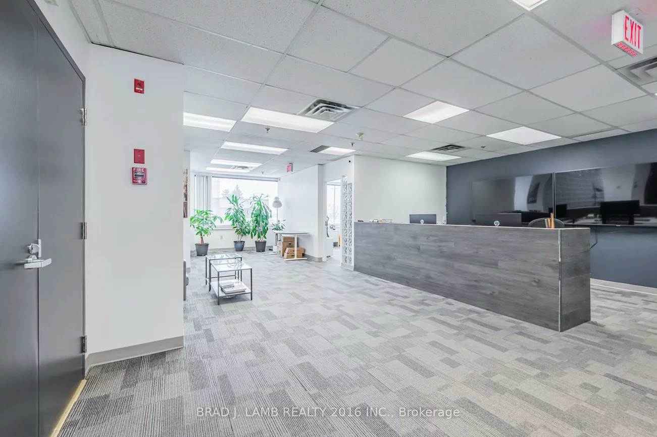 2600, Skymark, Airport Corporate, Mississauga
