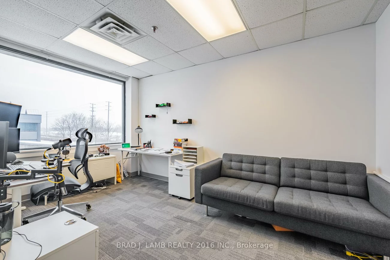 2600, Skymark, Airport Corporate, Mississauga