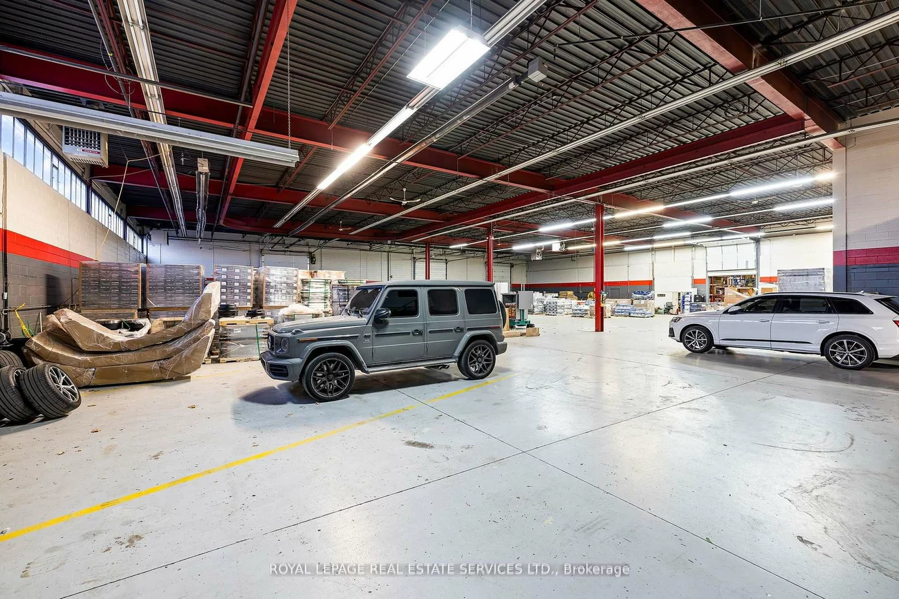 5850, Dixie, Northeast, Mississauga