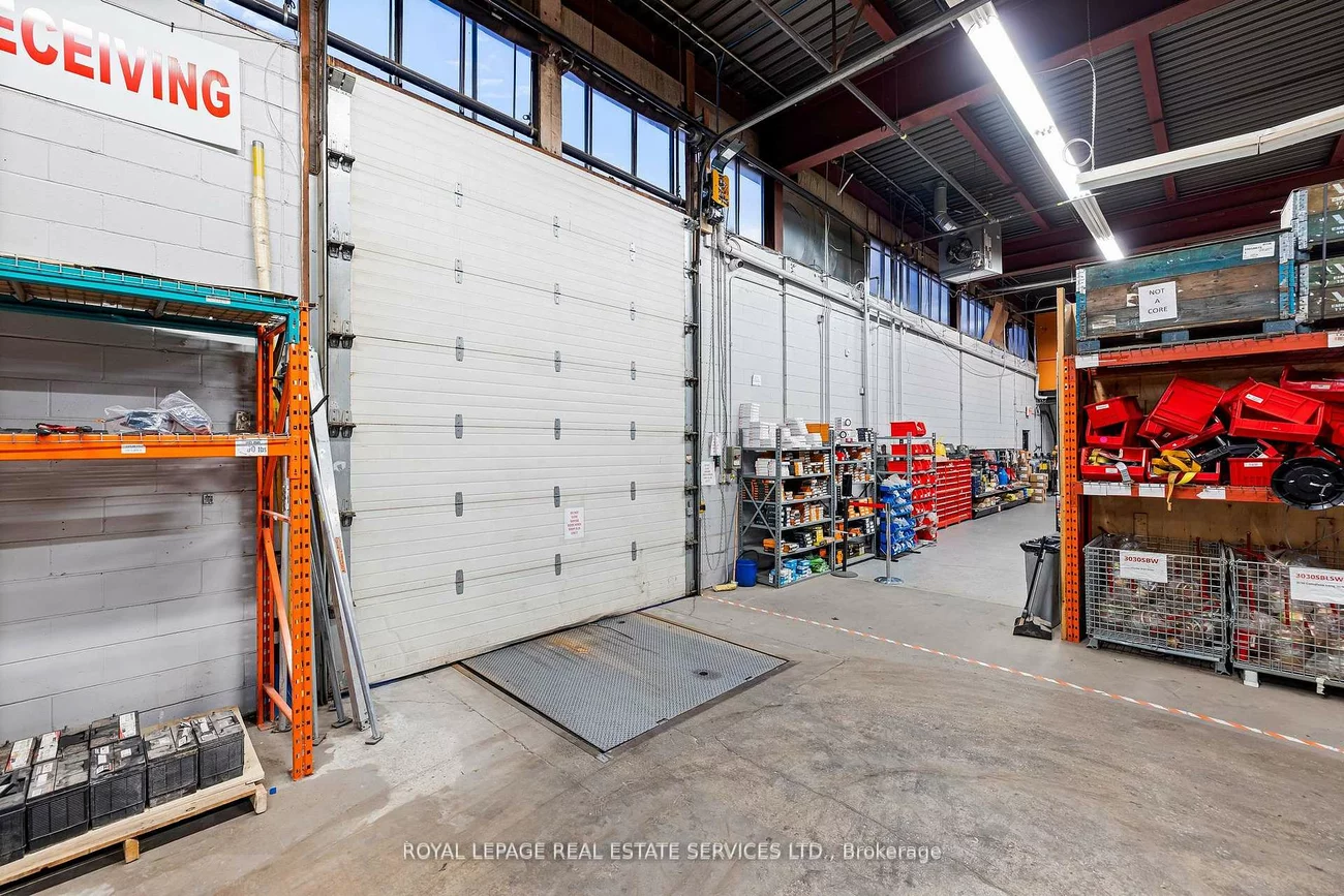5850, Dixie, Northeast, Mississauga