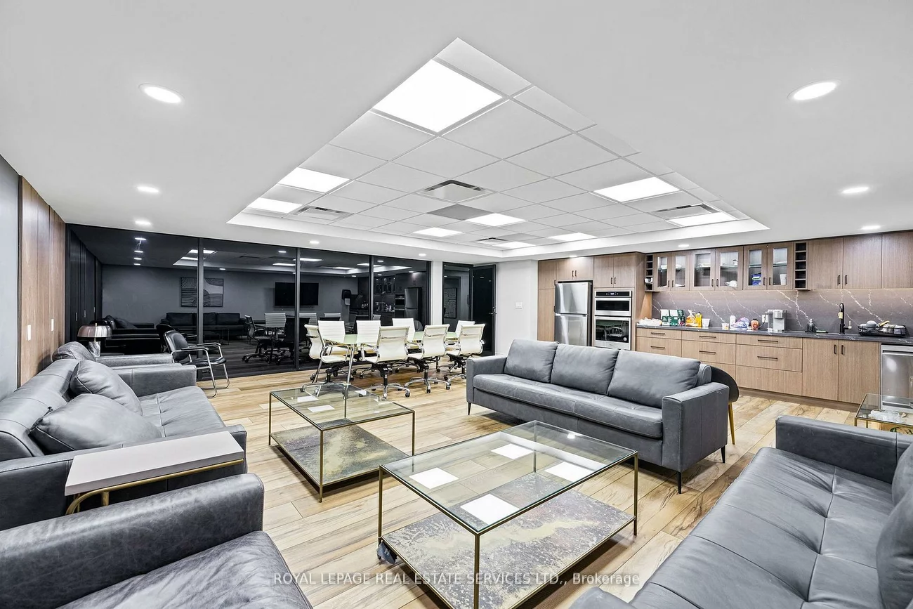 5850, Dixie, Northeast, Mississauga