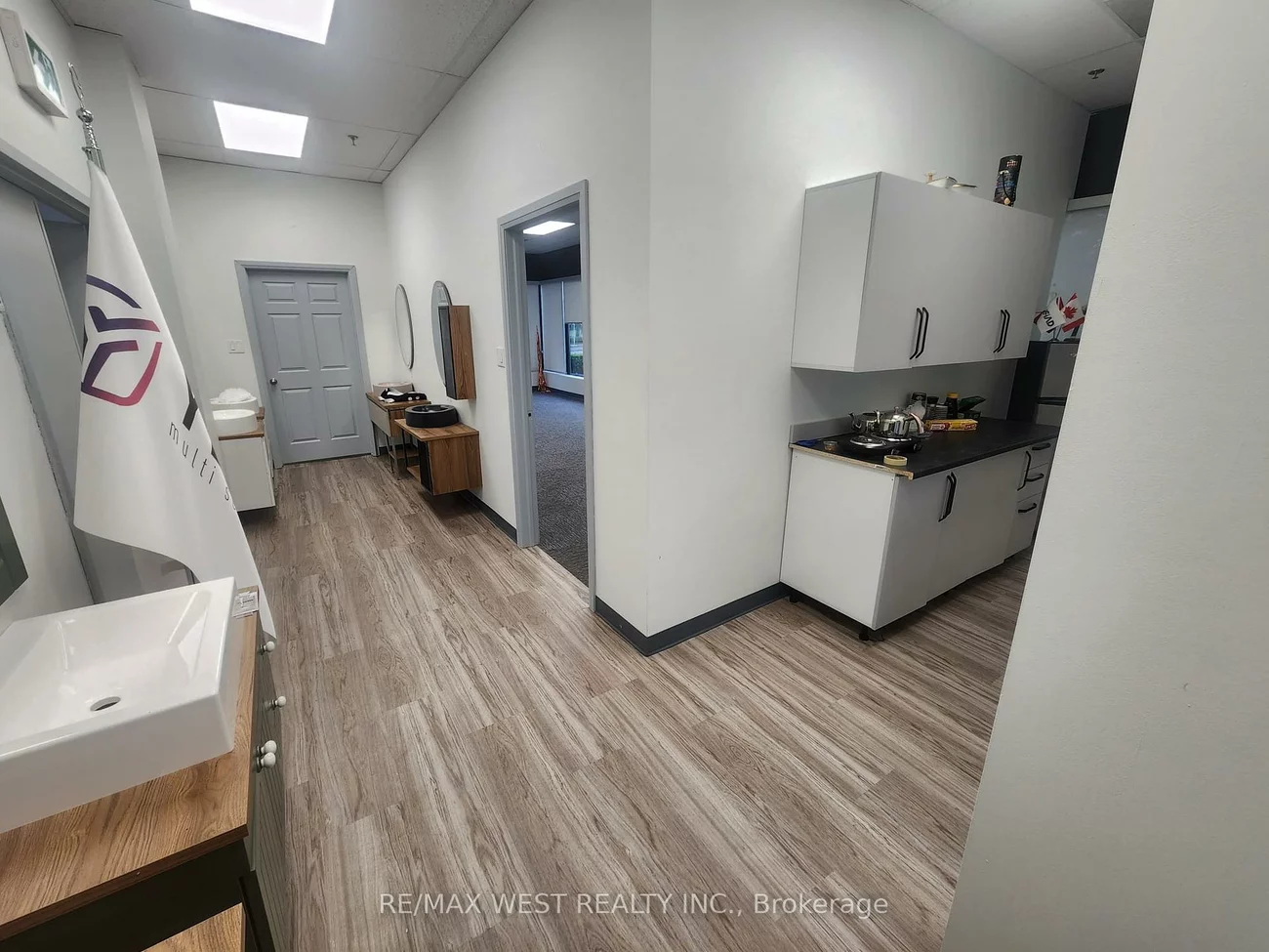 4181, Sladeview, Meadowvale Business Park, Mississauga
