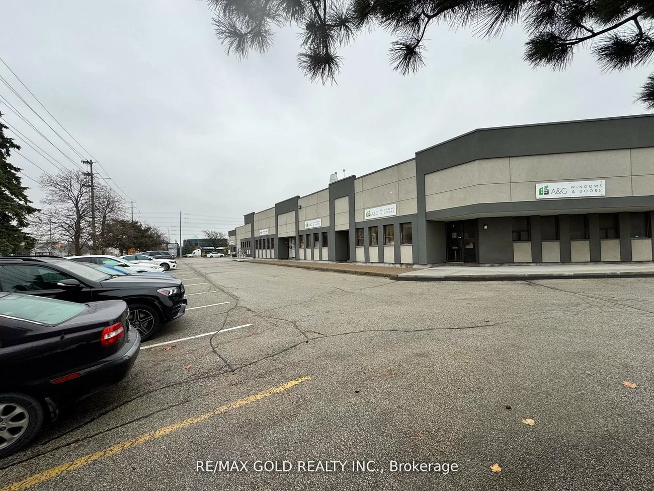 1935, Drew, Northeast, Mississauga