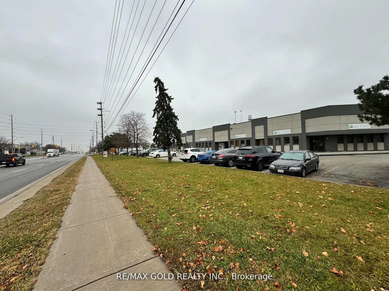 1935, Drew, Northeast, Mississauga