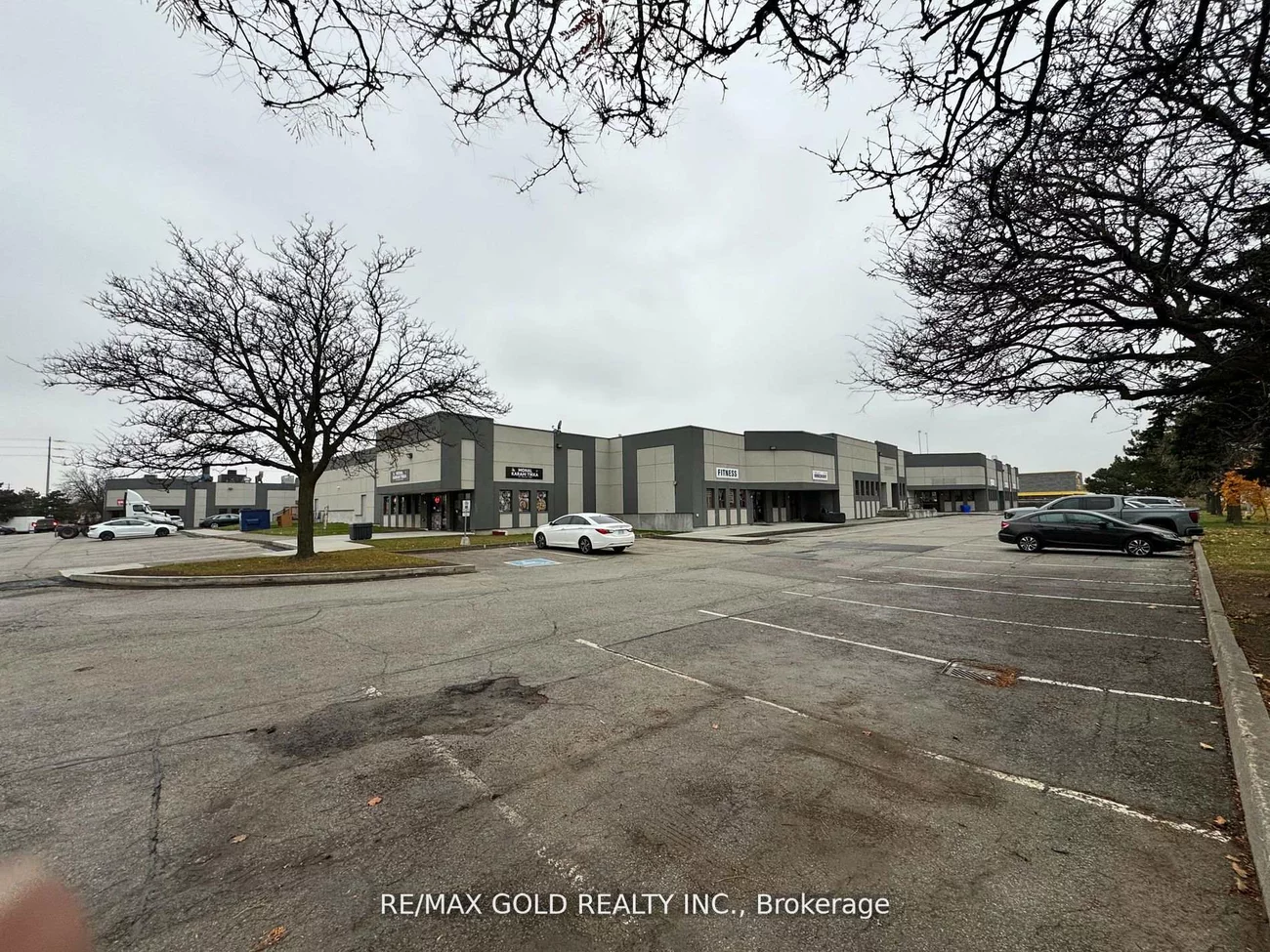 1935, Drew, Northeast, Mississauga