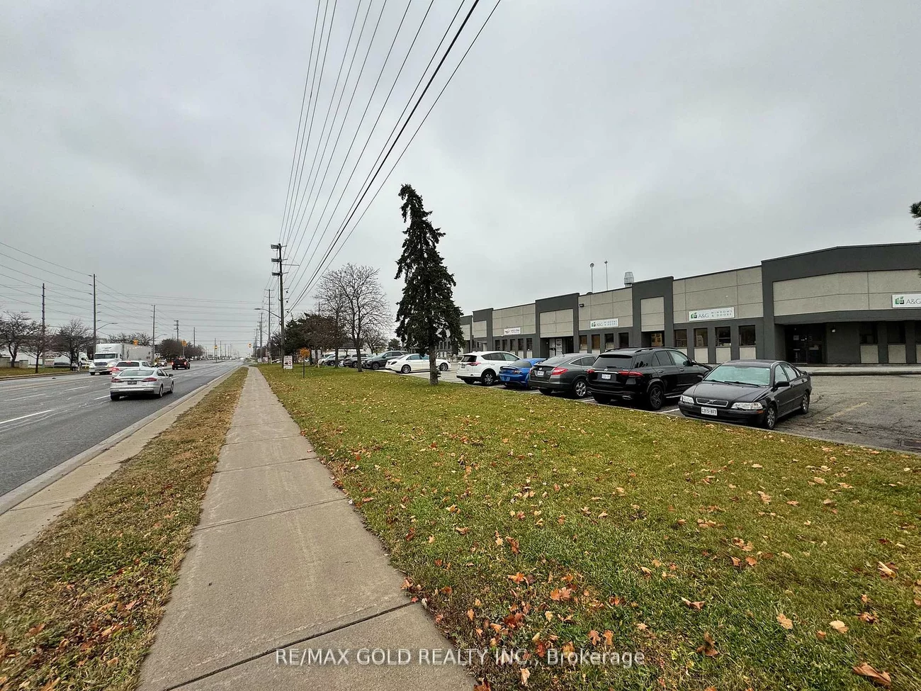 1935, Drew, Northeast, Mississauga