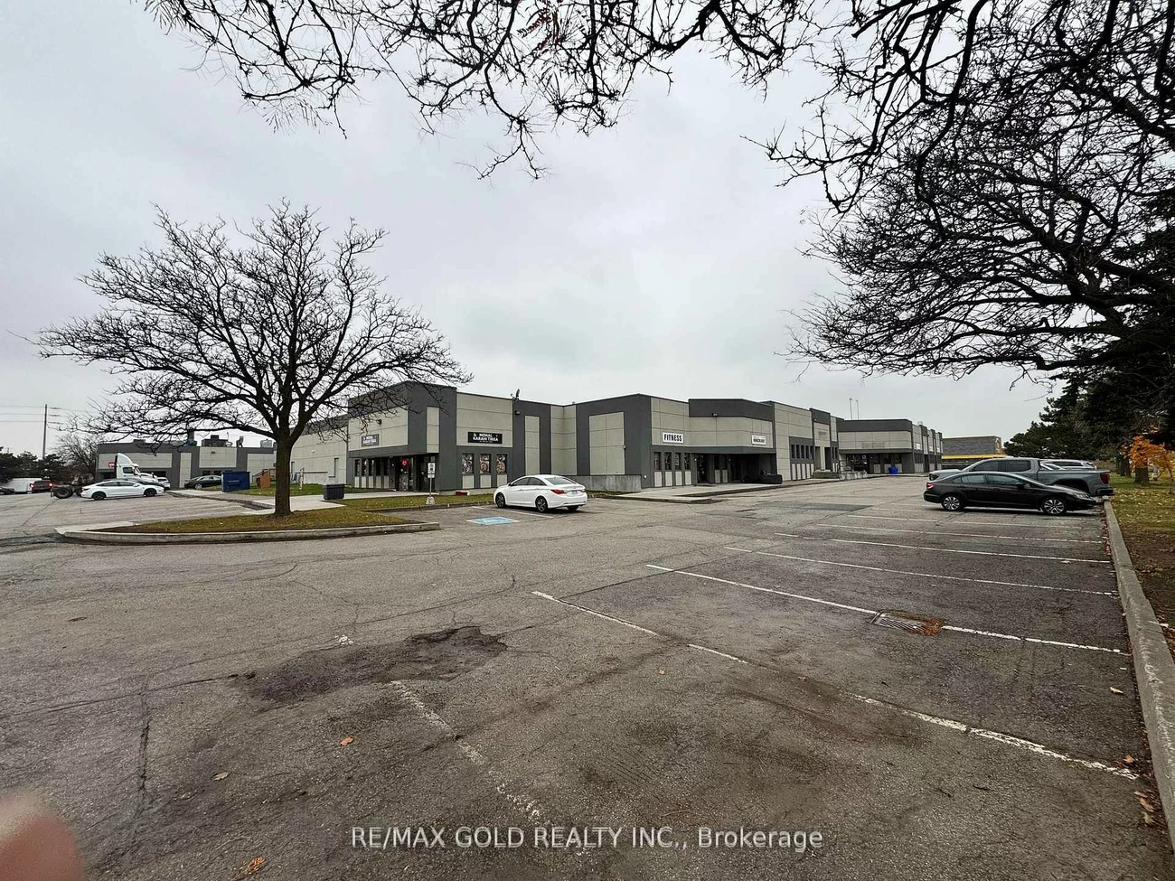 1935, Drew, Northeast, Mississauga