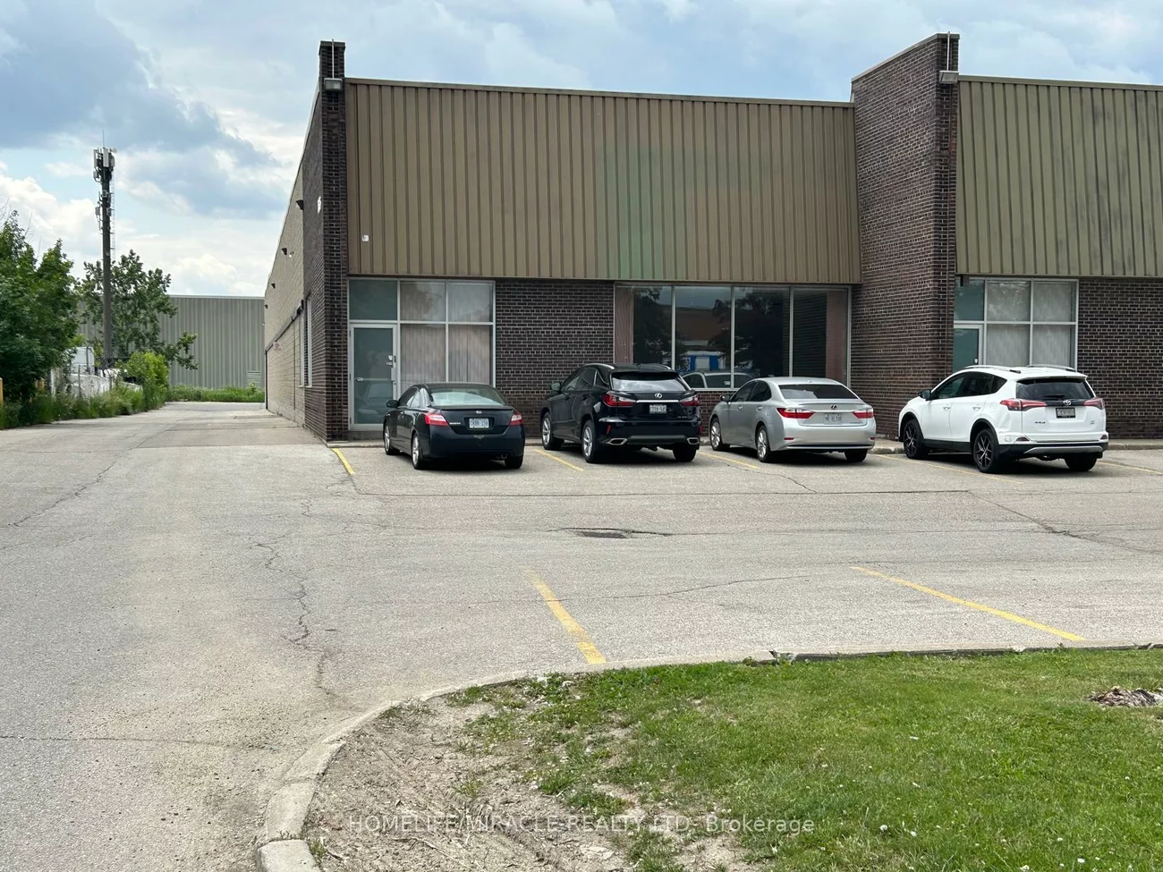 7635, Kimbel, Northeast, Mississauga