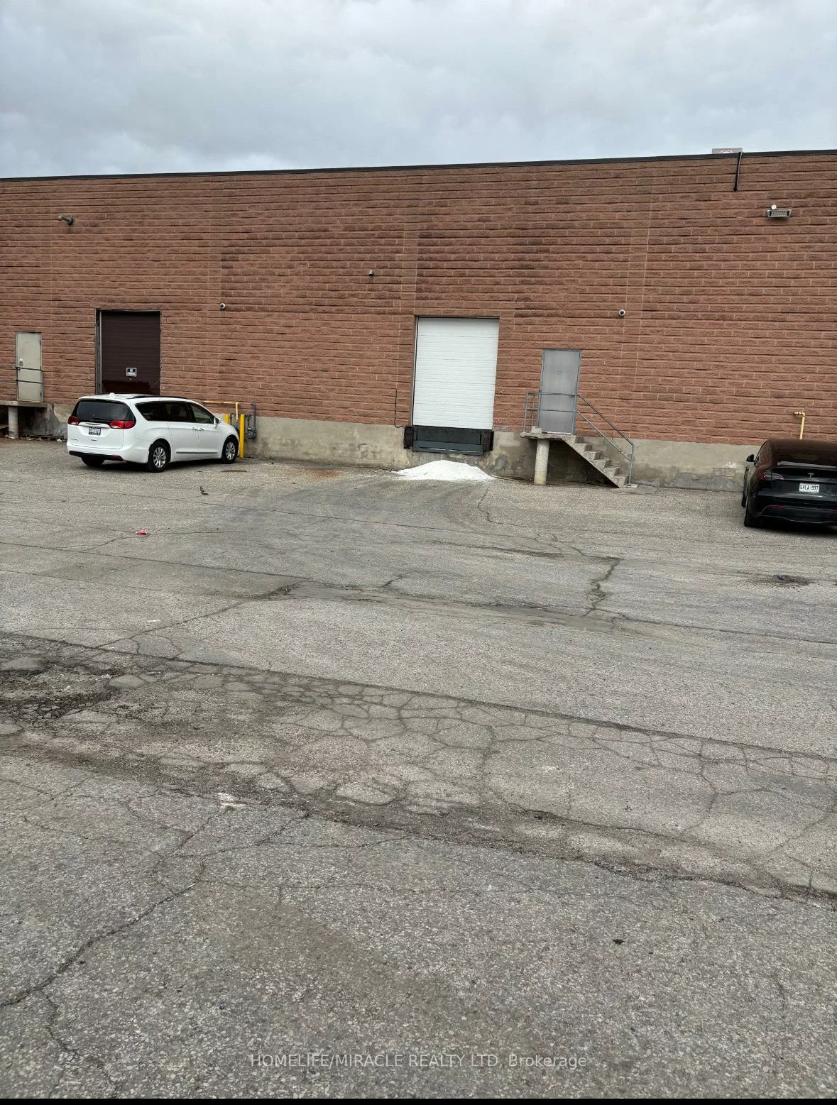 1190, Mid-Way, Northeast, Mississauga
