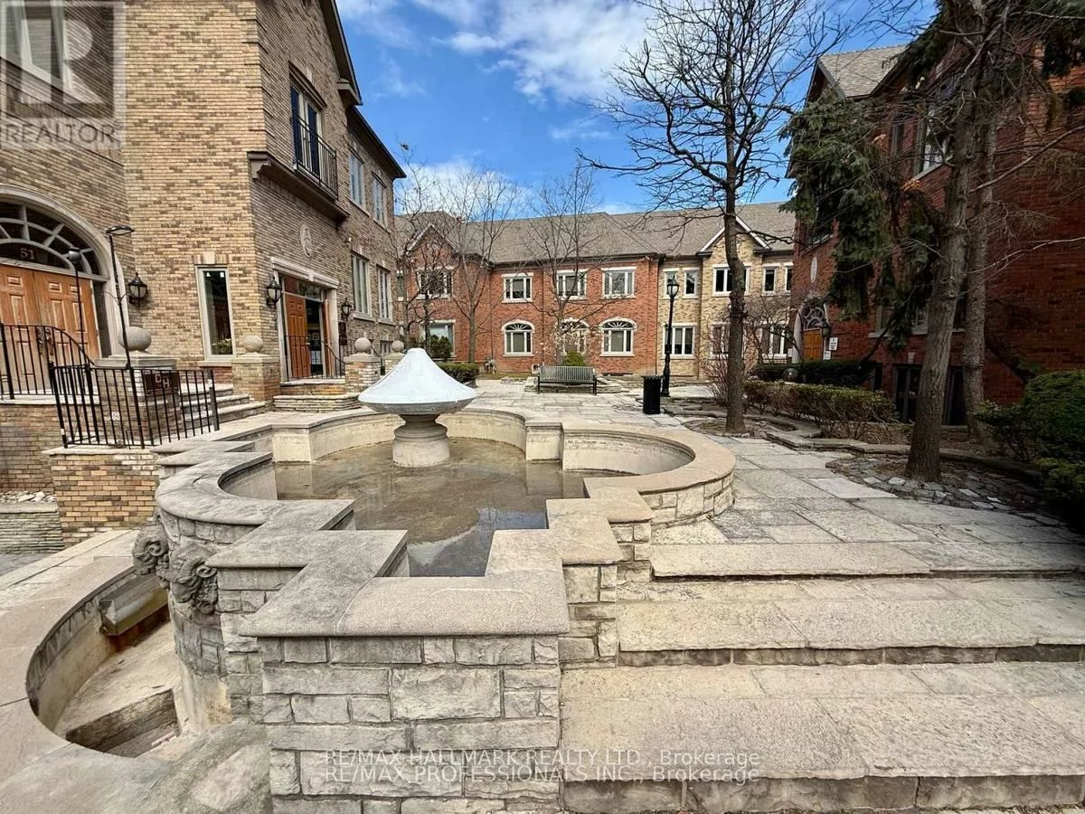 57, Village Centre, City Centre, Mississauga