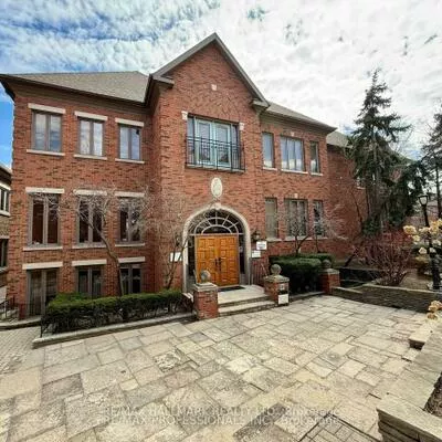 57, Village Centre, City Centre, Mississauga