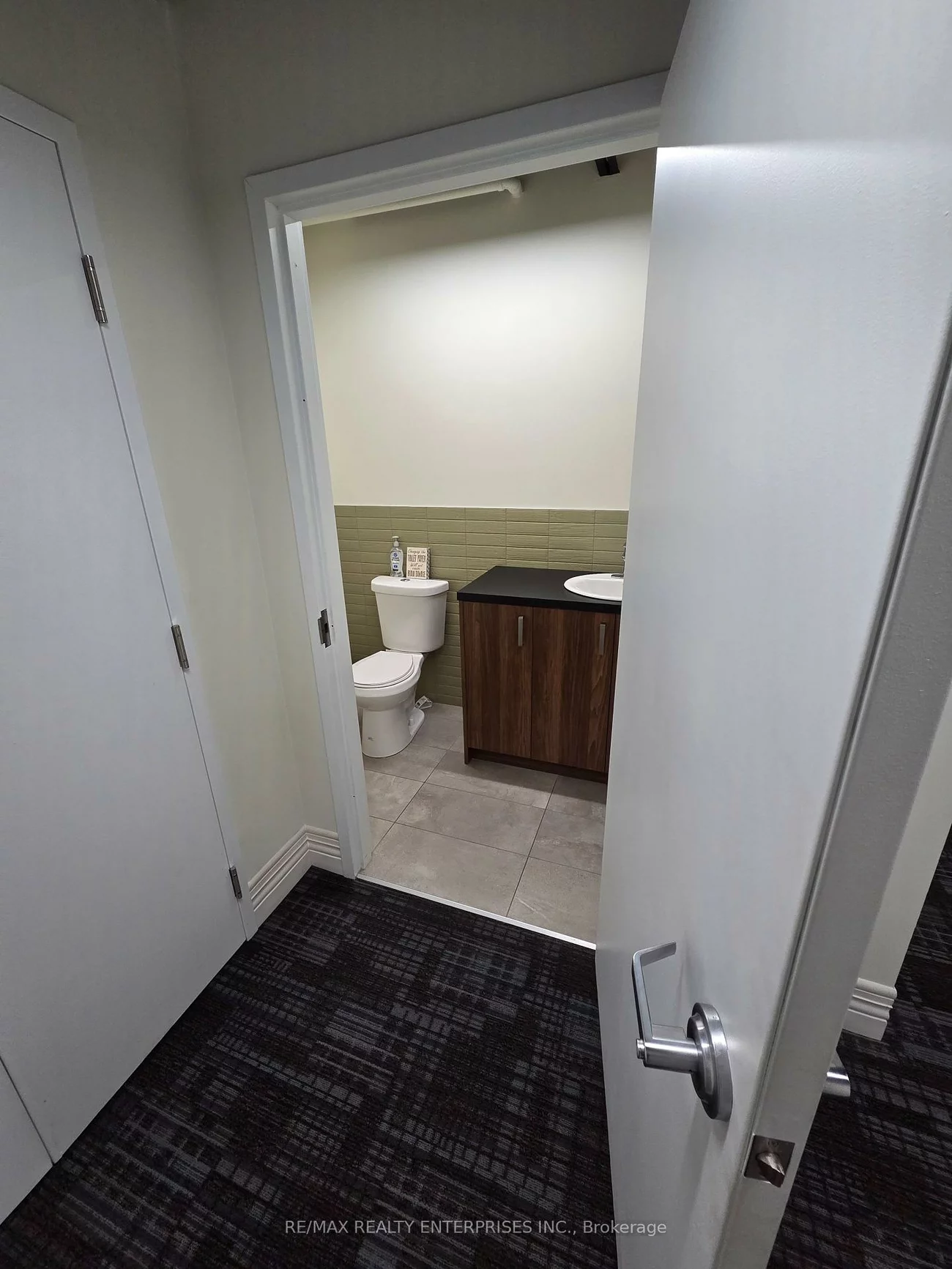 12, Falconer, Streetsville, Mississauga