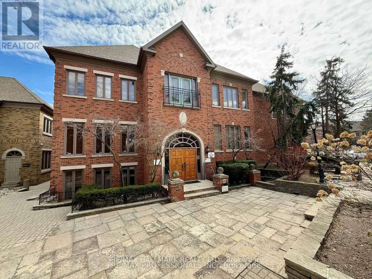 57, Village Centre, City Centre, Mississauga