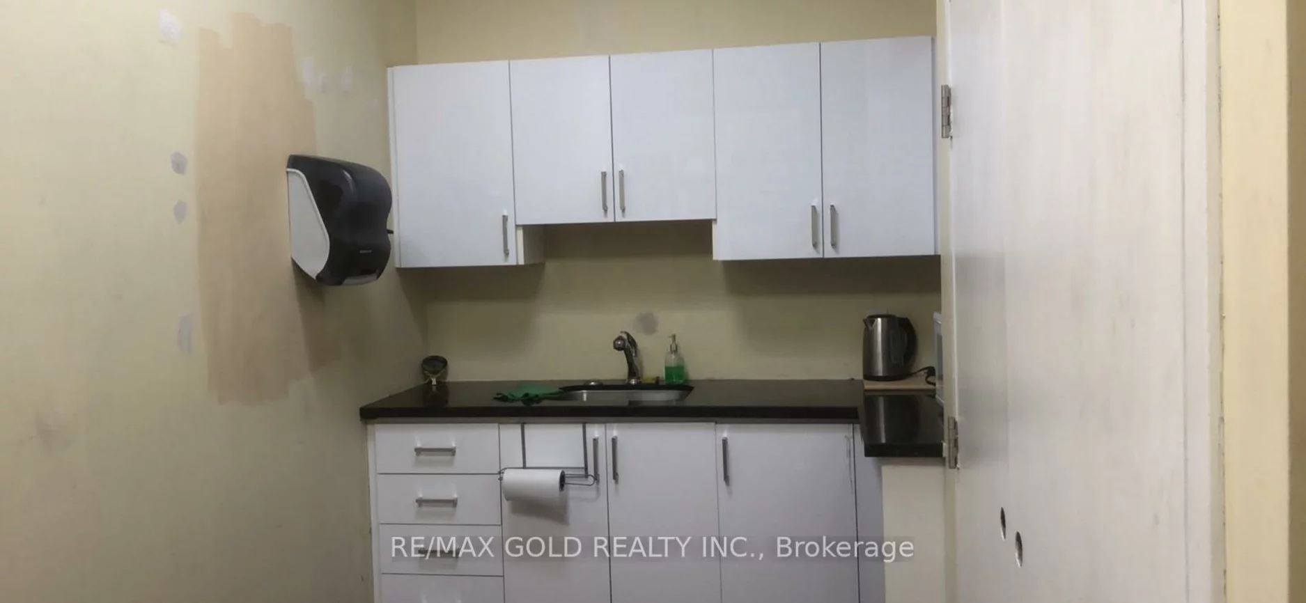 2960, Drew, Malton, Mississauga