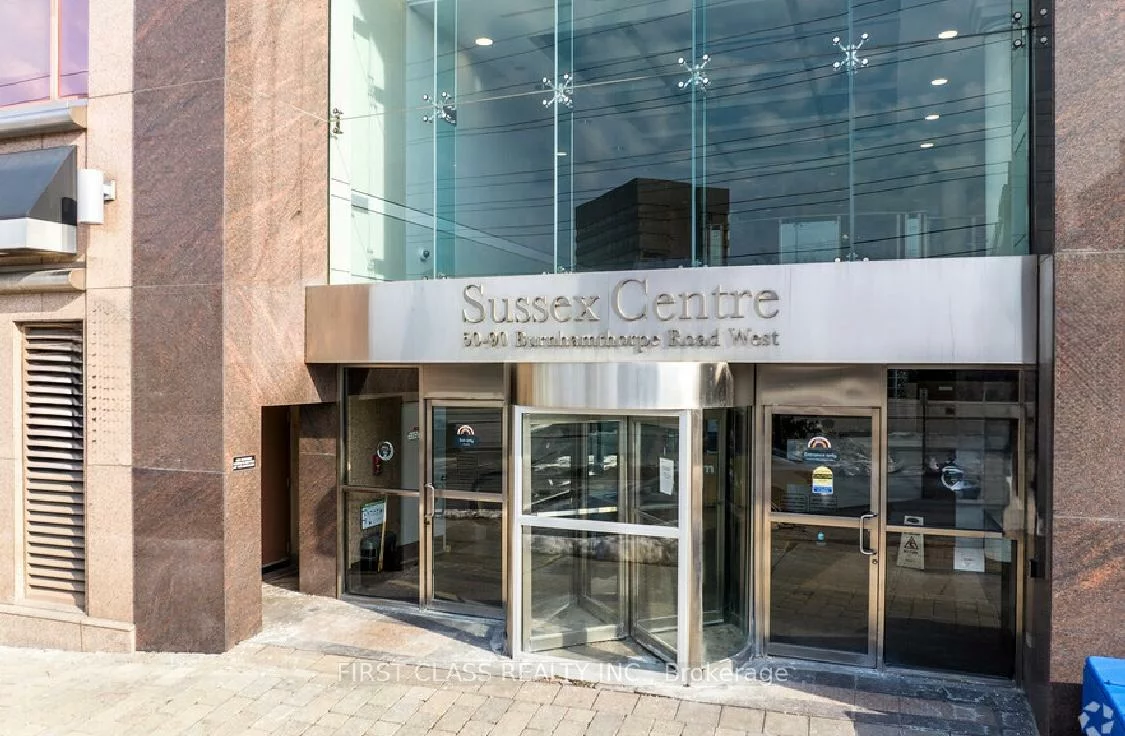 90, Burnhamthorpe, City Centre, Mississauga
