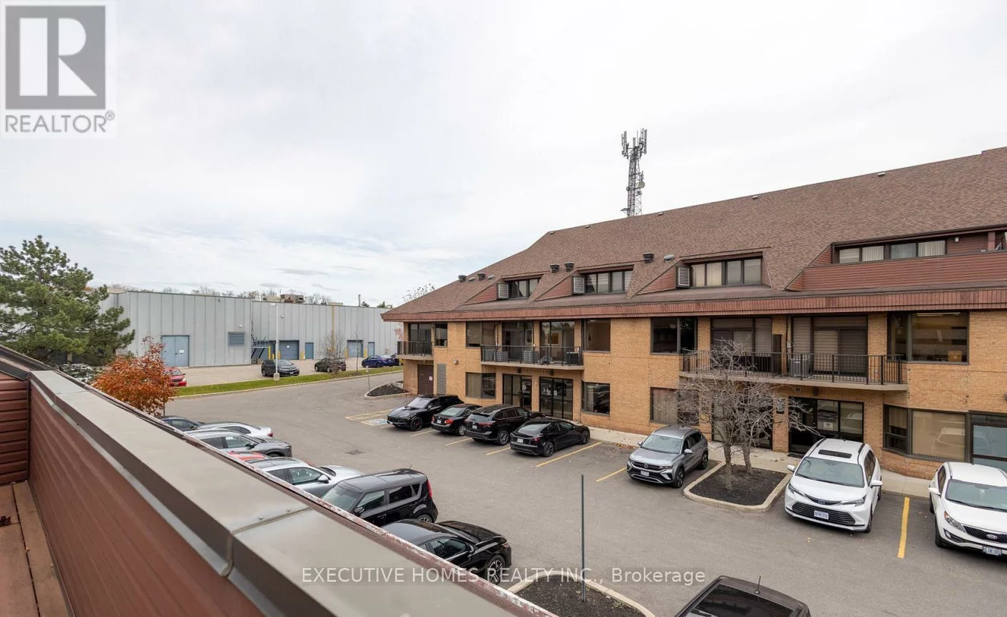 120, Traders, Gateway, Mississauga