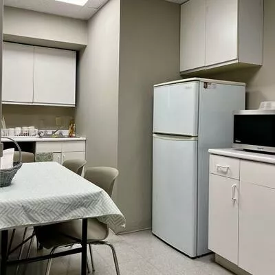 120, Traders, Gateway, Mississauga