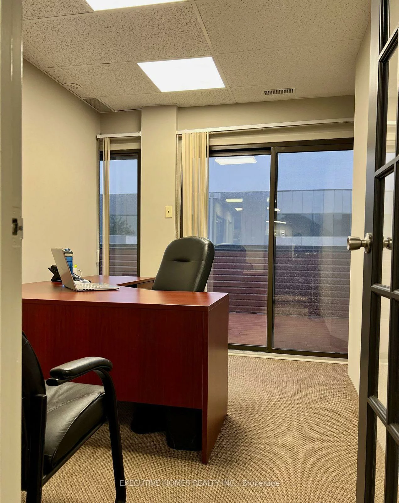 120, Traders, Gateway, Mississauga