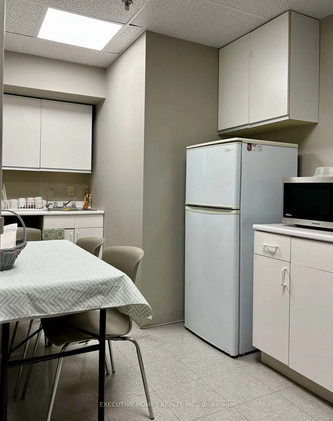 120, Traders, Gateway, Mississauga