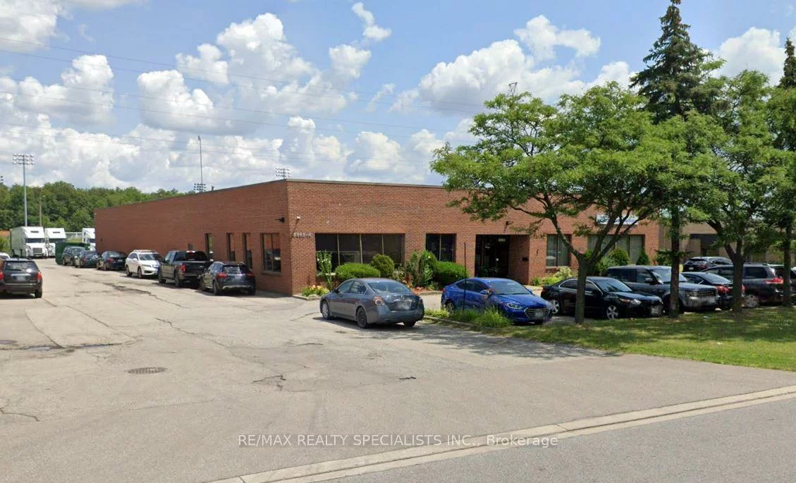 5865A, Coopers, Gateway, Mississauga