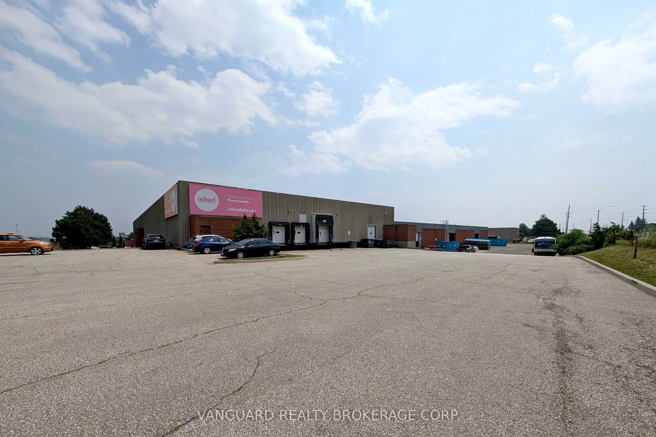 1035, Ronsa, Northeast, Mississauga