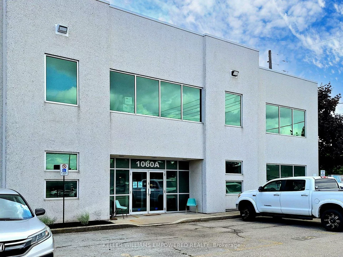 1060B, Lorimar, Northeast, Mississauga