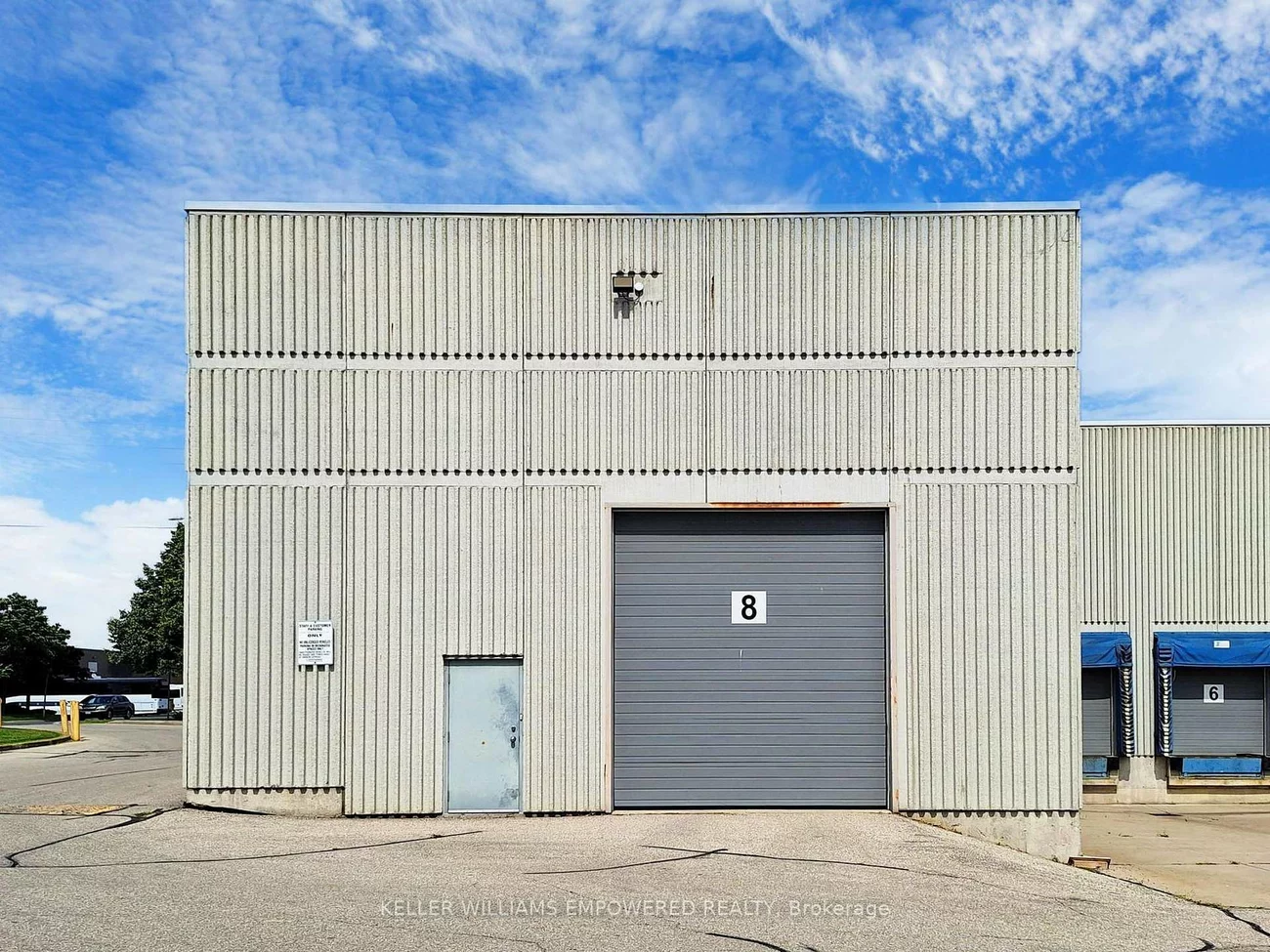 1060B, Lorimar, Northeast, Mississauga