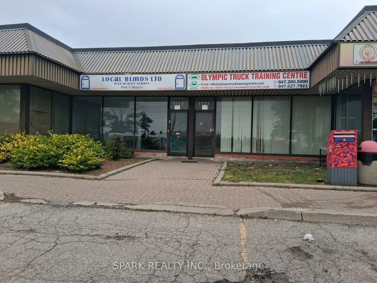 1121, Derry, Northeast, Mississauga