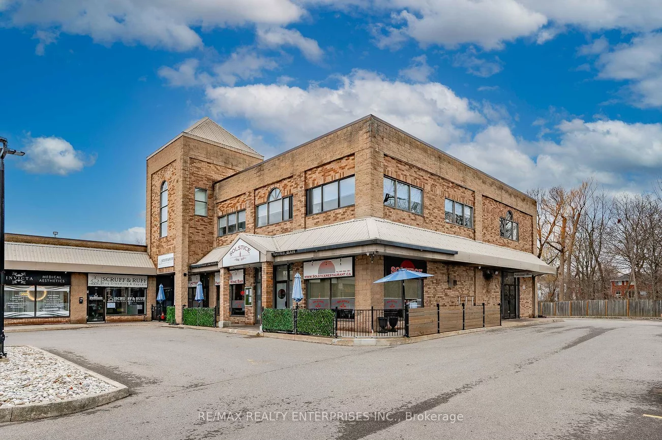 1801, Lakeshore, Clarkson, Mississauga