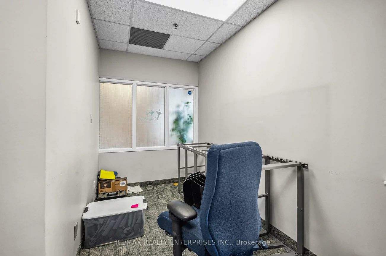 1801, Lakeshore, Clarkson, Mississauga