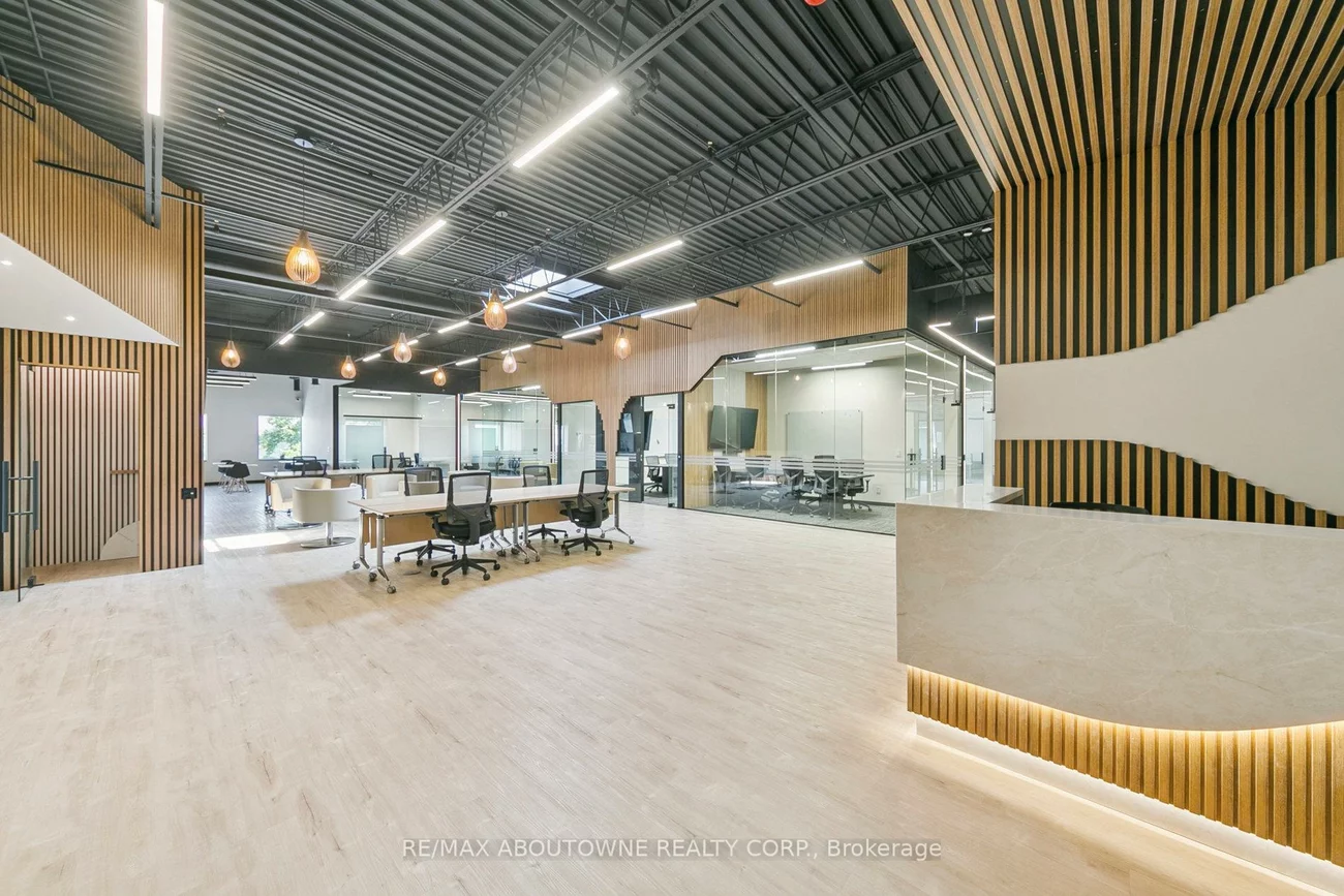 320, Matheson, Gateway, Mississauga