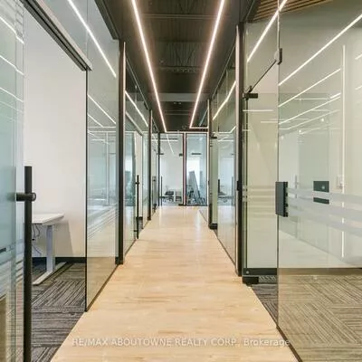 320, Matheson, Gateway, Mississauga