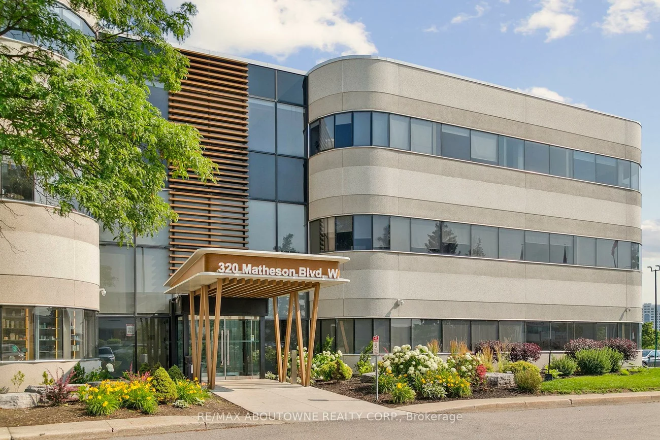 320, Matheson, Gateway, Mississauga