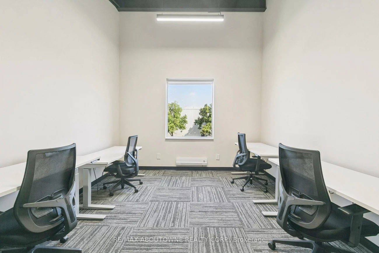 320, Matheson, Gateway, Mississauga
