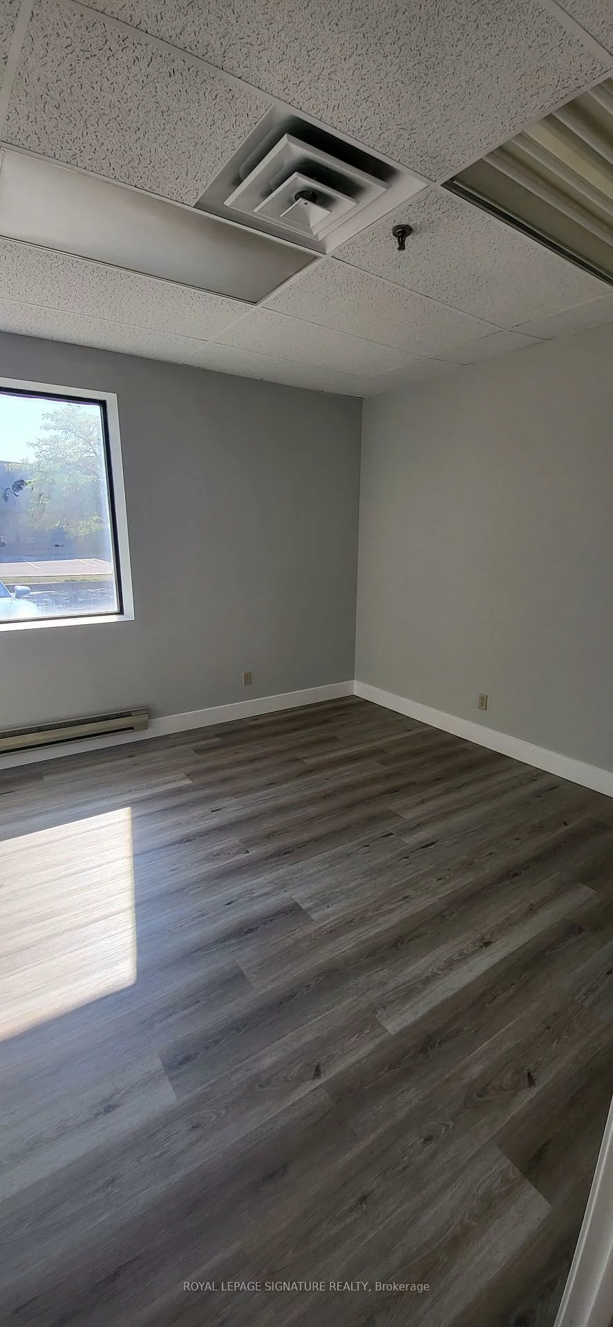 225, Traders, Gateway, Mississauga