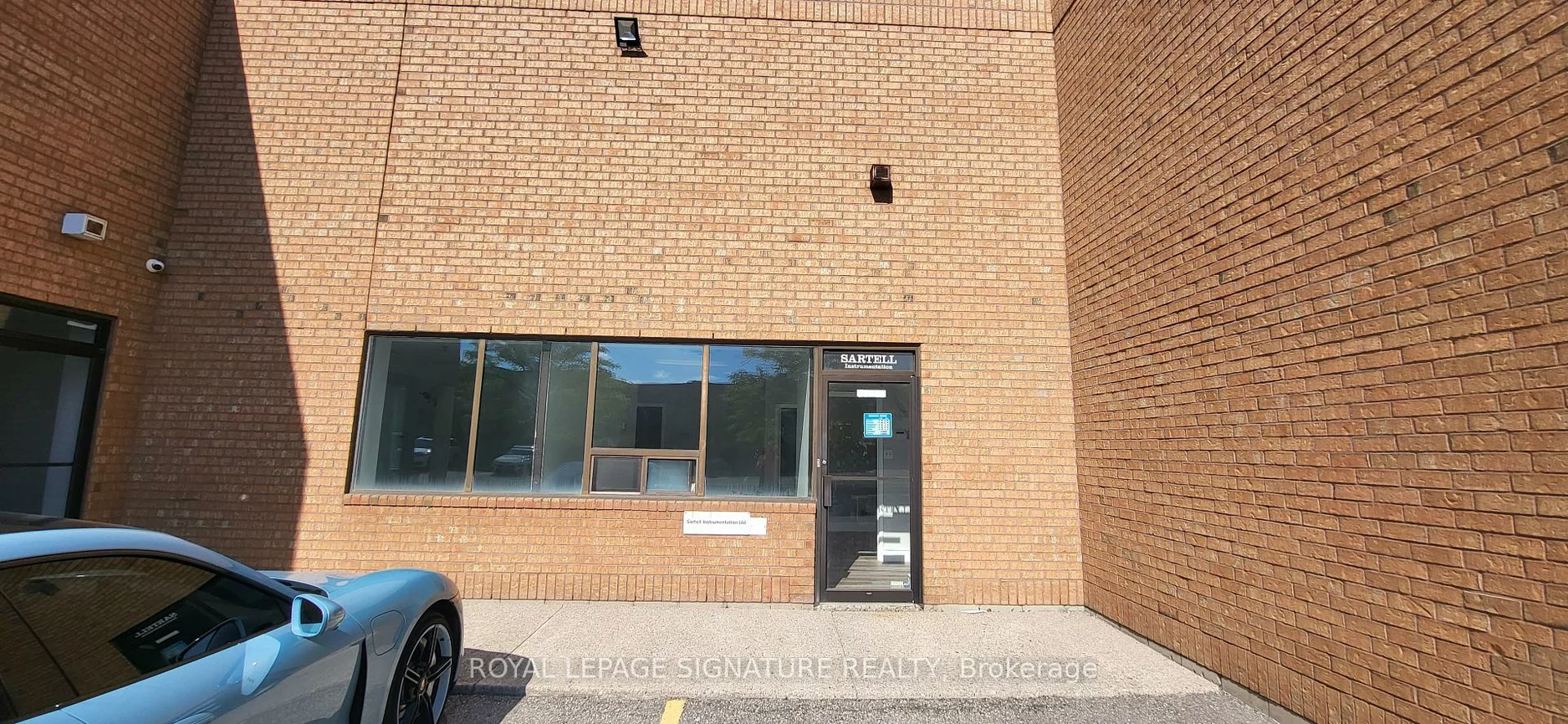 225, Traders, Gateway, Mississauga