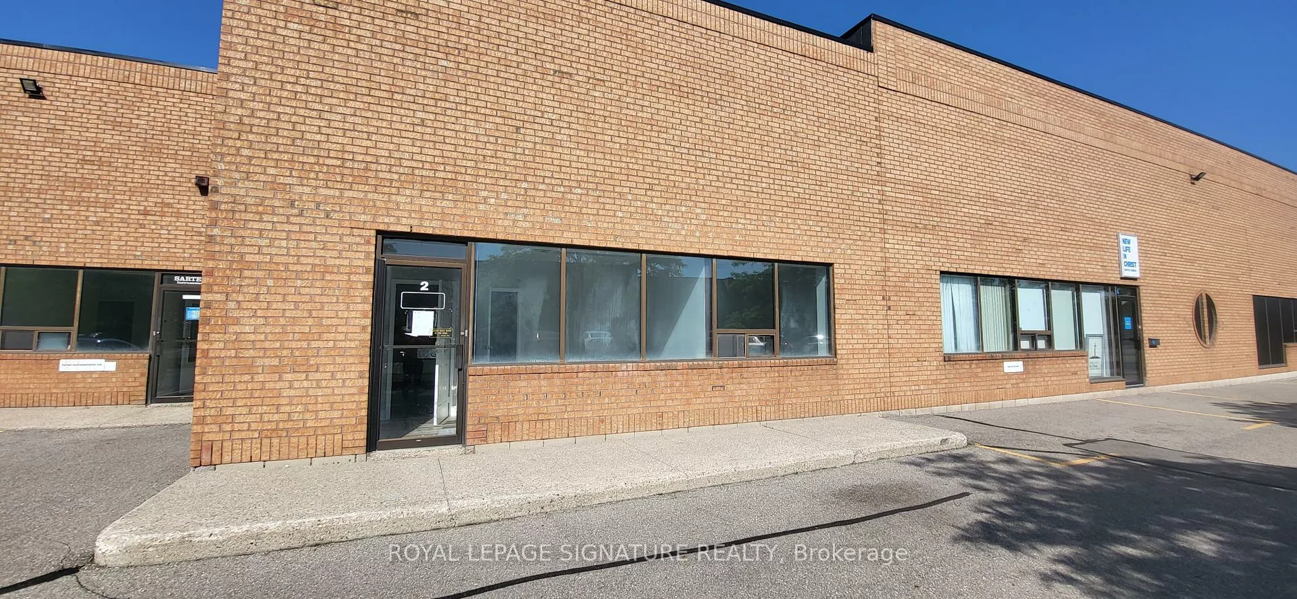 225, Traders, Gateway, Mississauga