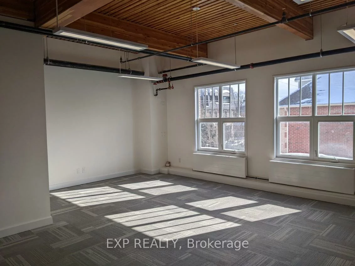 46, Queen, Streetsville, Mississauga