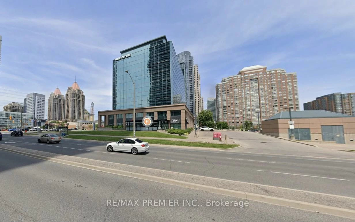 350, Burnhamthorpe, City Centre, Mississauga