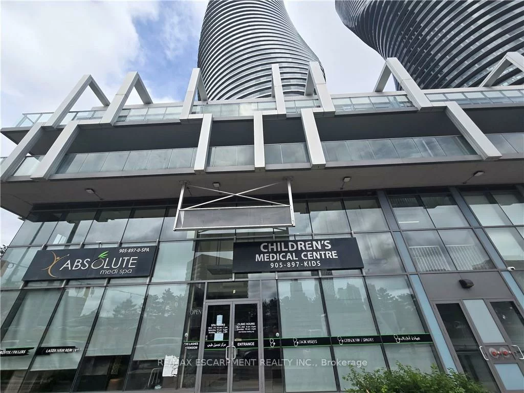 4033, Hurontario, City Centre, Mississauga