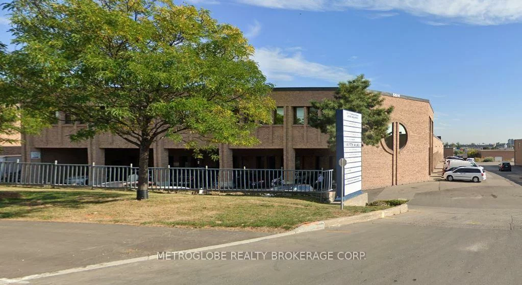 5511, Tomken, Northeast, Mississauga