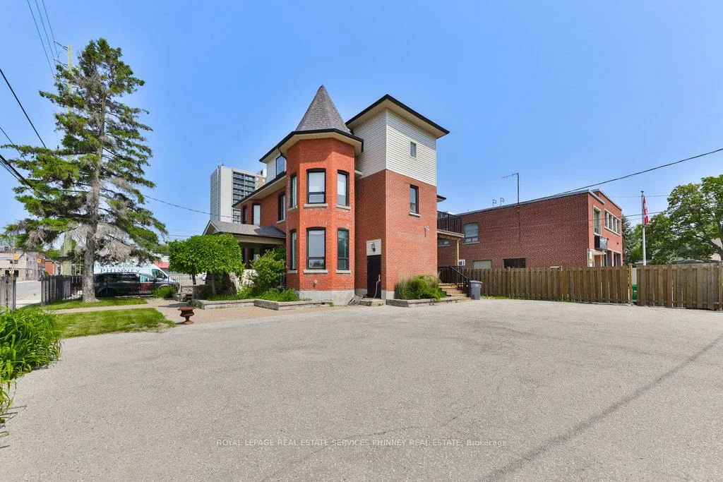 15, Mississauga, Port Credit, Mississauga