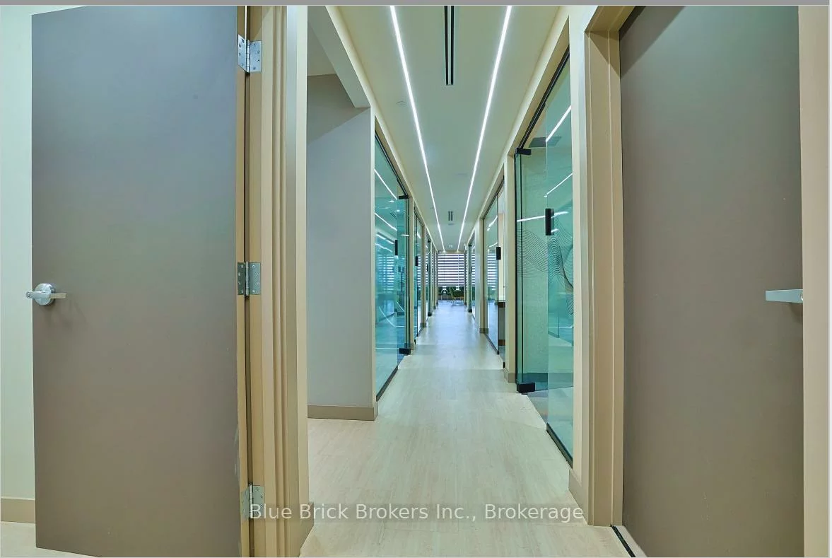 1200, Derry road east, Northeast, Mississauga