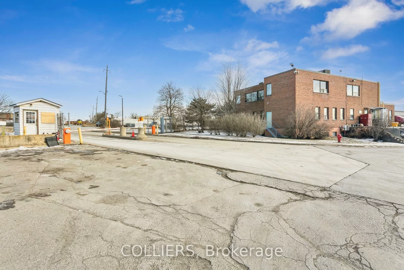 1100, Haultain, Northeast, Mississauga