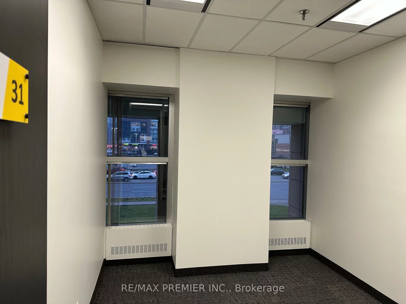 350, Burnhamthorpe, City Centre, Mississauga